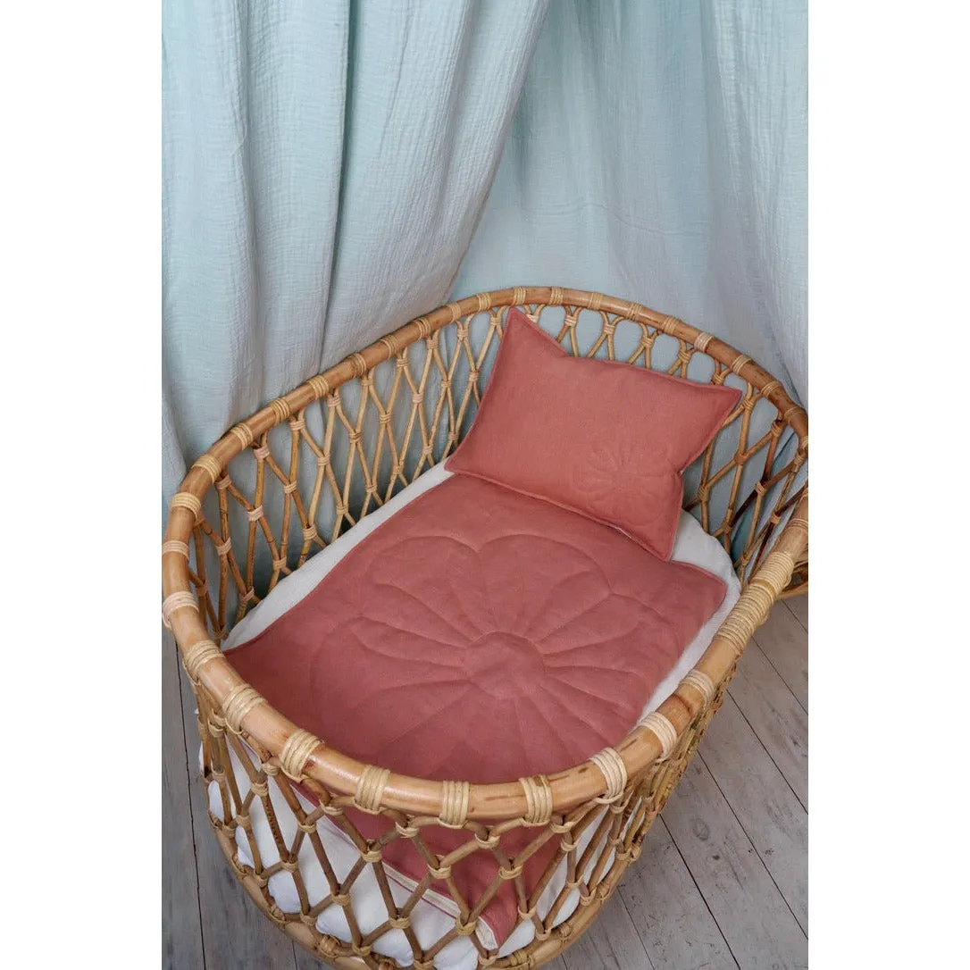 Linen bloom cot bedding set